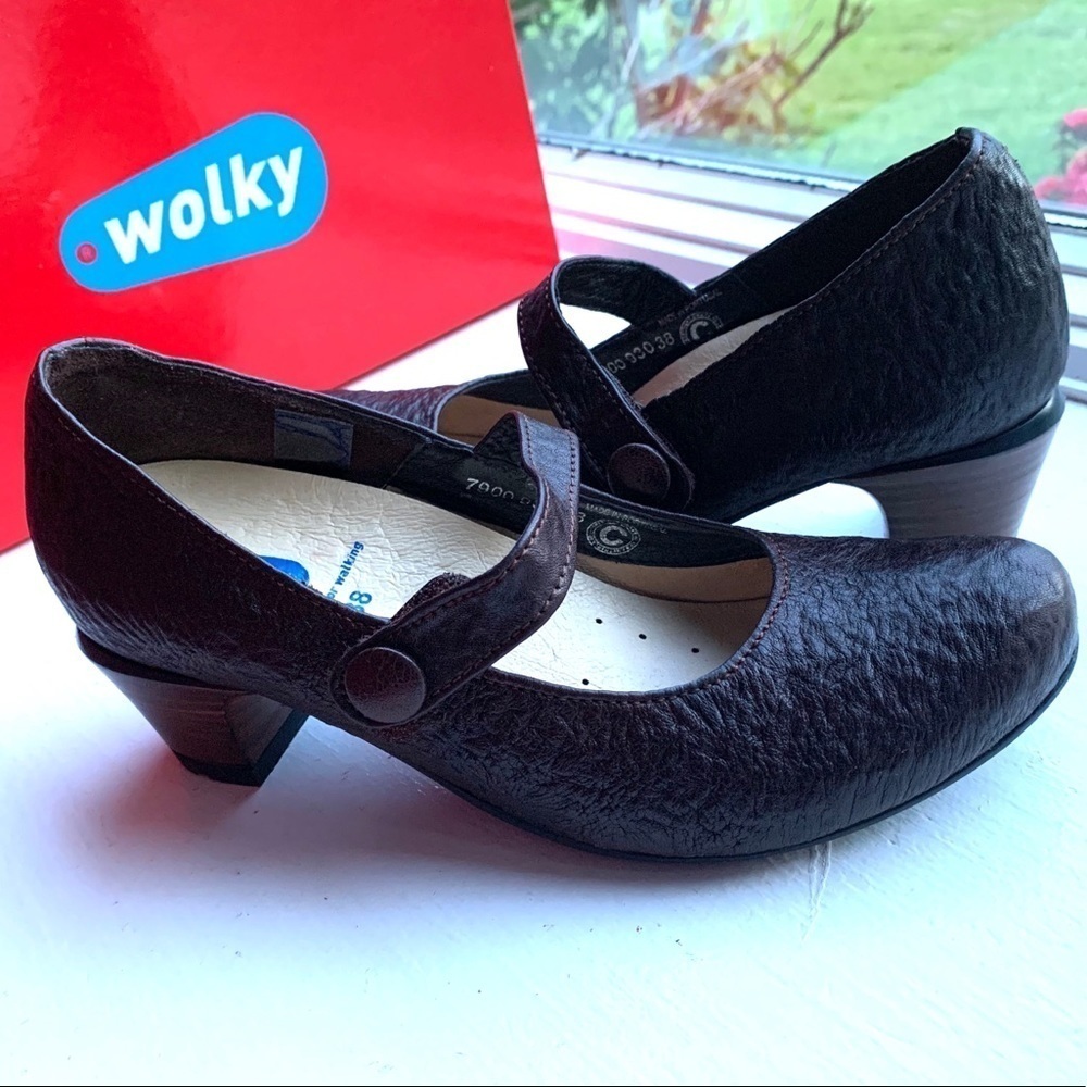 Wolky Jig Mary Jane Leather Pump Heels 38
